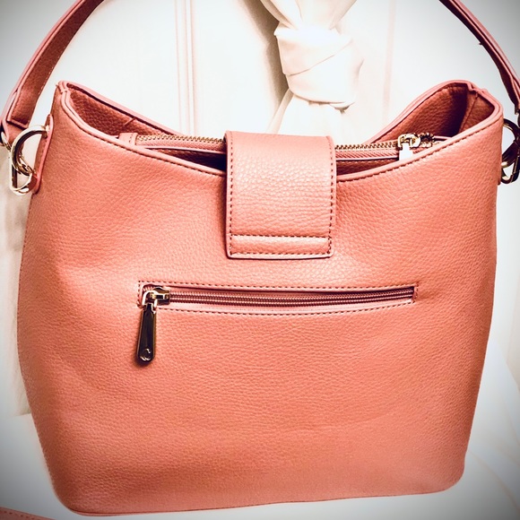 Salmon Pink shoulder/crossbody purse - Picture 3 of 8